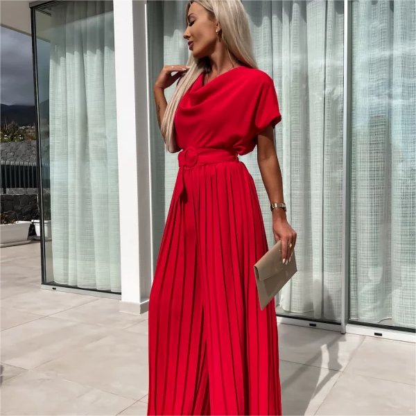 Enfärgad jumpsuit med hög midja och veckade ben
