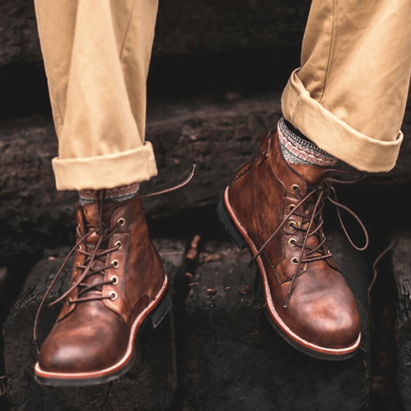 Varmt 40% rabatt🔥Läder Vintage Casual Martin Boots för män
