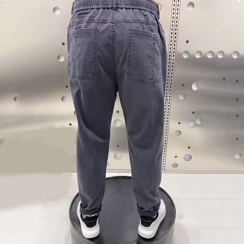 Herrjeans med elastisk dragsko och sex fickor
