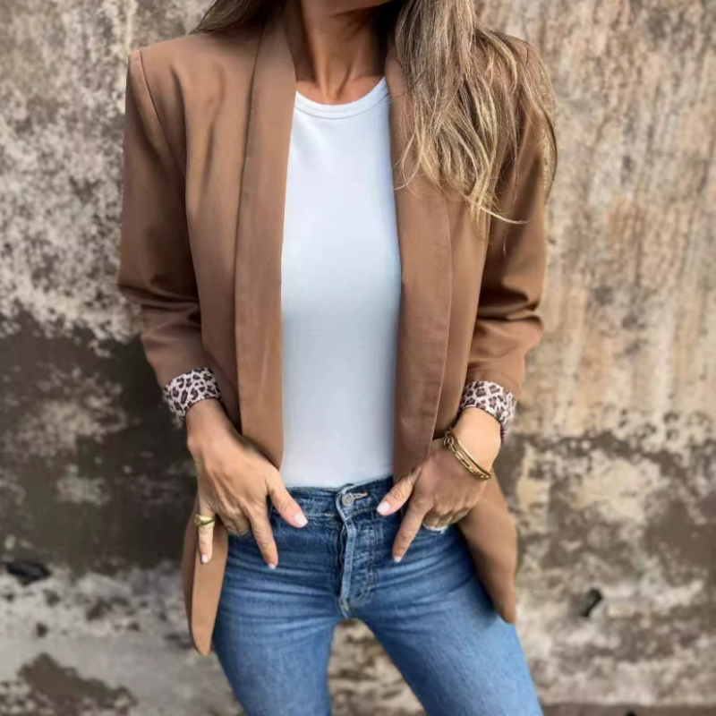 ✨🐆Stylisk damkavaj med foder i leopardmönster