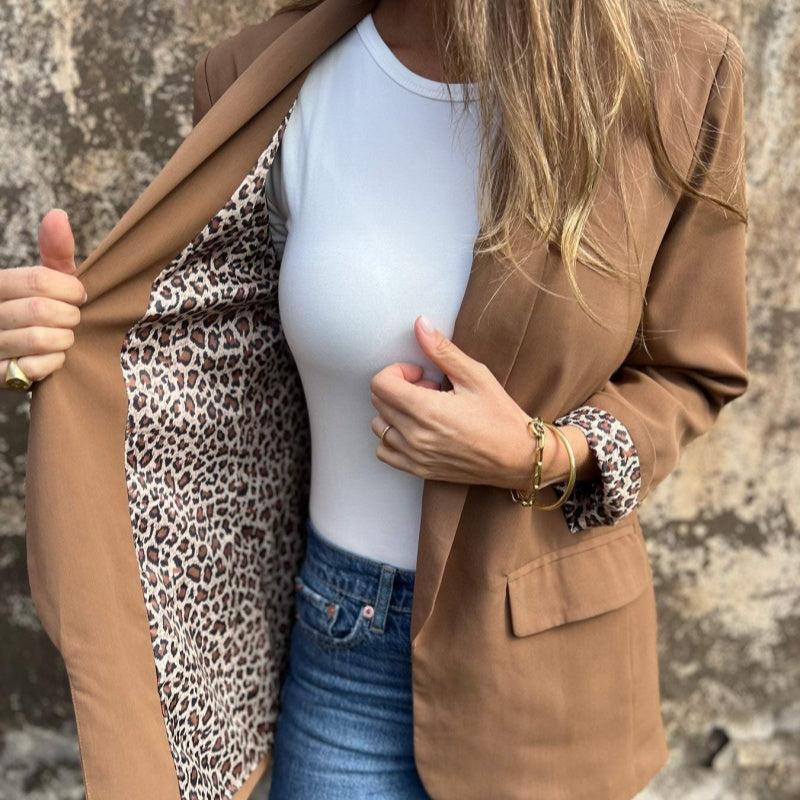 ✨🐆Stylisk damkavaj med foder i leopardmönster