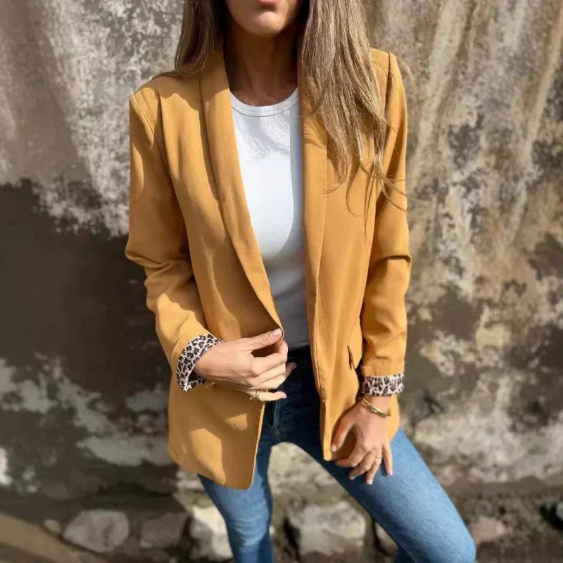 ✨🐆Stylisk damkavaj med foder i leopardmönster