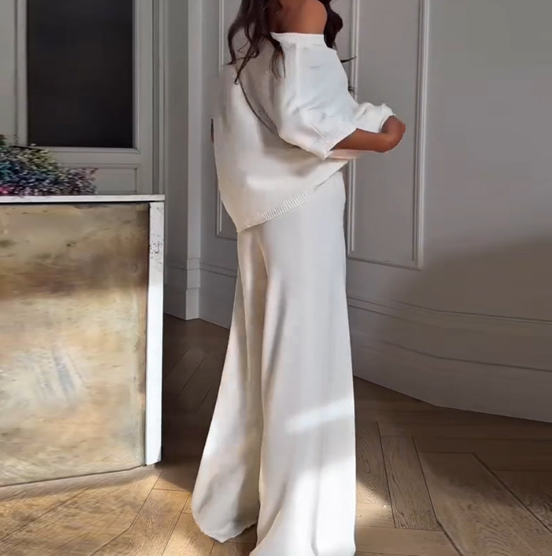 Tvådelat set - Casual asymmetrisk topp och byxor för kvinnor