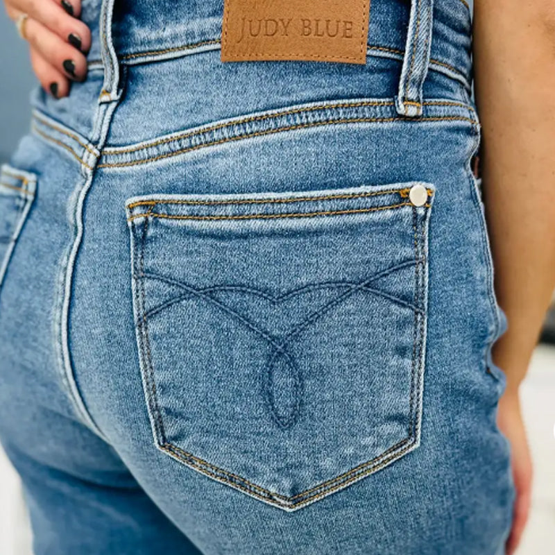 Moderiktiga och bekväma jeansshorts för kvinnor