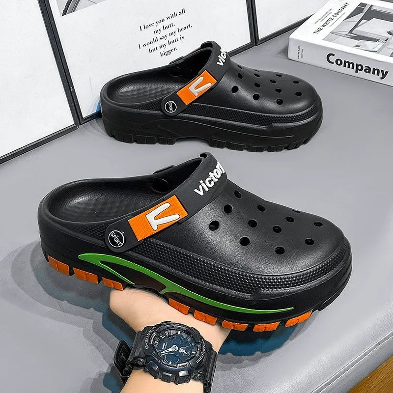 Andningsaktiva slip-on-sandaler för män