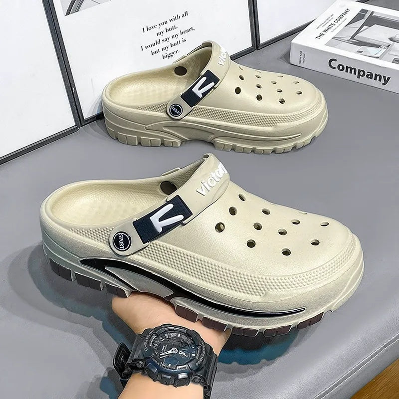 Andningsaktiva slip-on-sandaler för män