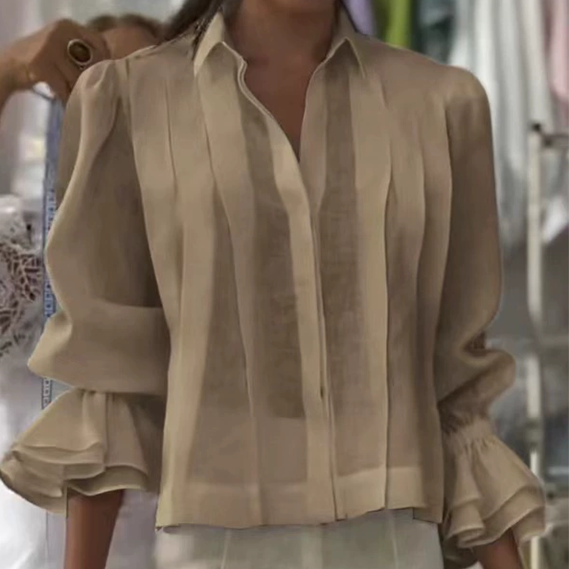 Graceful Ruffle Sleeve Shirt med veck