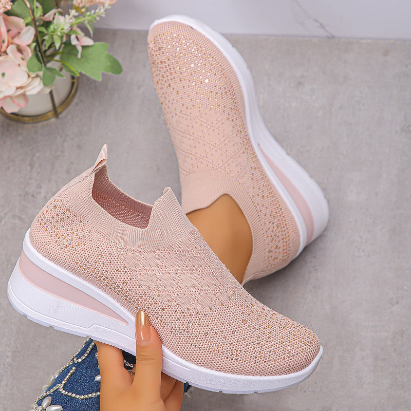 Slip-On Wedge Sneakers i mesh med strass för kvinnor