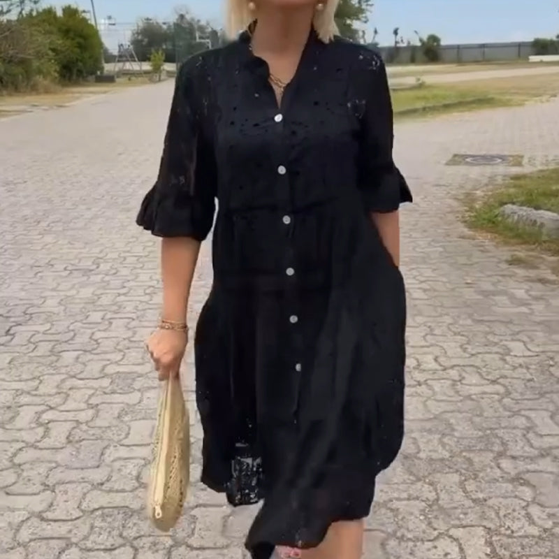 Spetsklänning med knappdesign för kvinnor