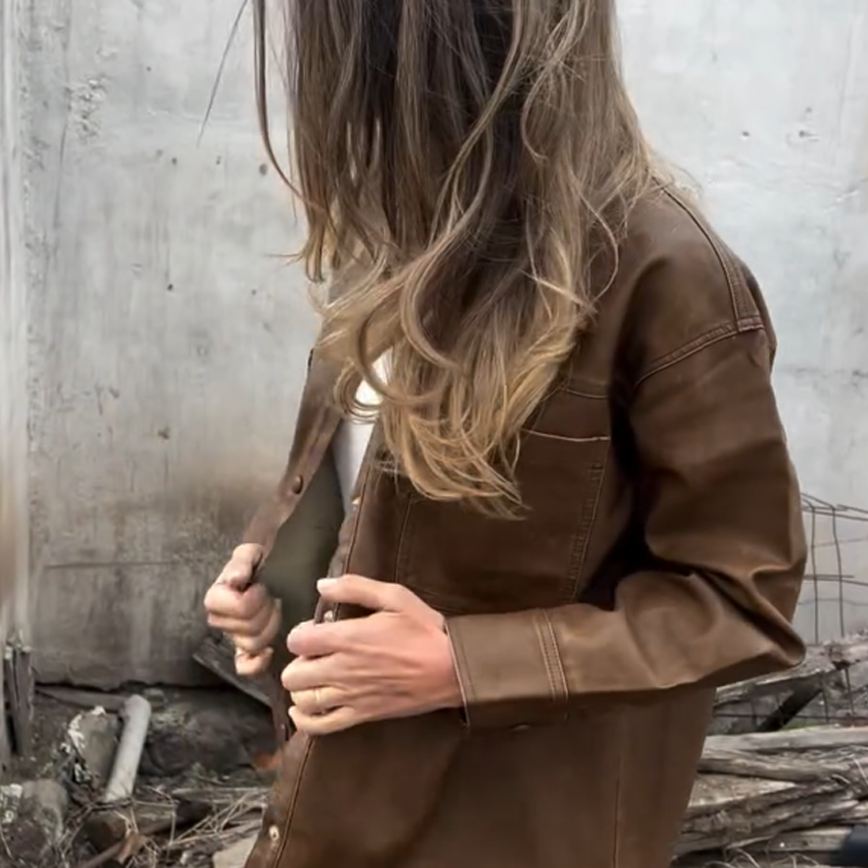 Casual knappjacka för damer med fickor