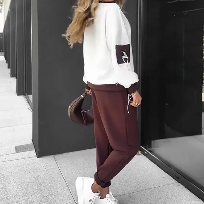 đ„SĂ€songsreađ„Set med huvtröja och joggingbyxor i fĂ€rgblock
