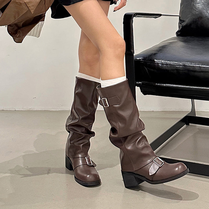 Långa stövlar för kvinnor i casual stil