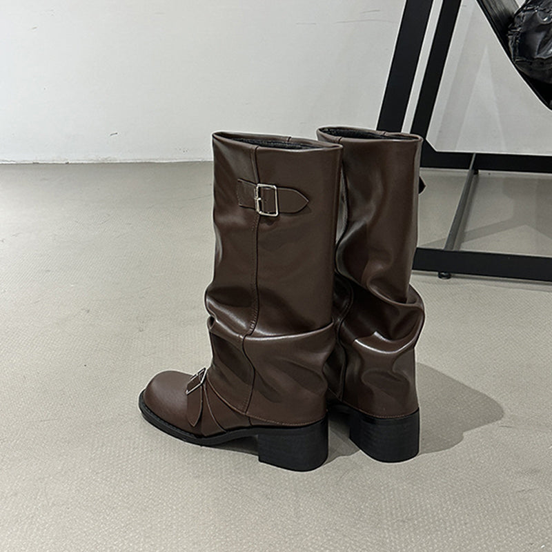 Långa stövlar för kvinnor i casual stil