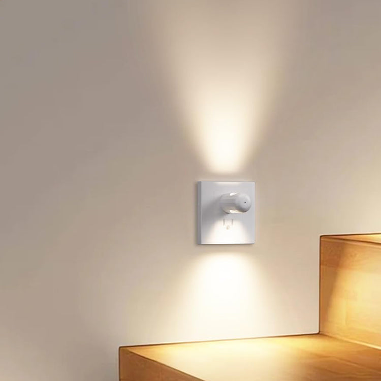 đSmart LED-nattlampa för vĂ€gguttag med automatisk dimmer