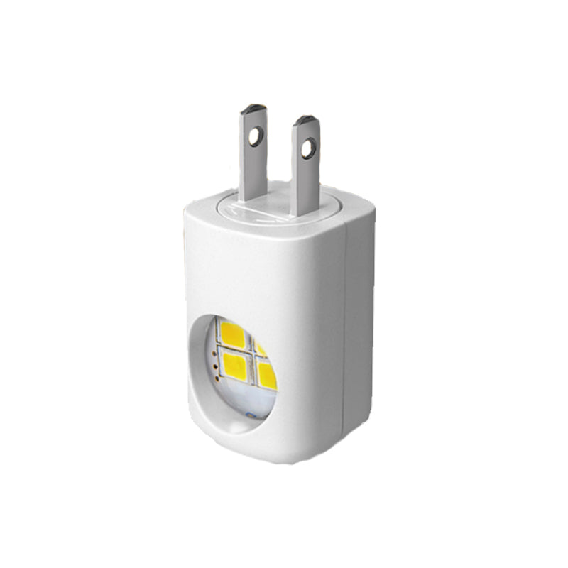 đSmart LED-nattlampa för vĂ€gguttag med automatisk dimmer