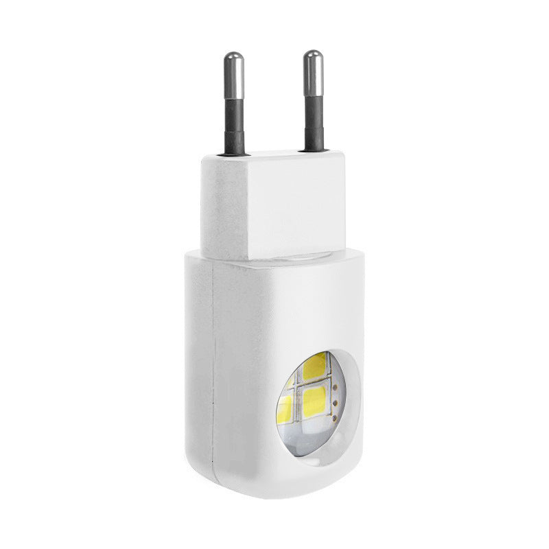 đSmart LED-nattlampa för vĂ€gguttag med automatisk dimmer