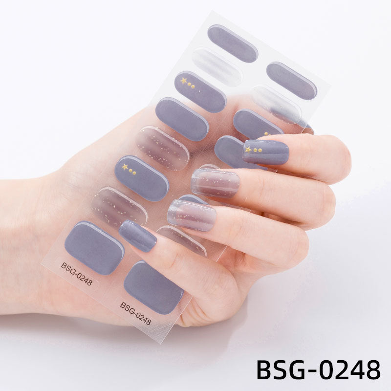 đ Ny produkt đ halvhĂ€rdad gel nagel klistermĂ€rke