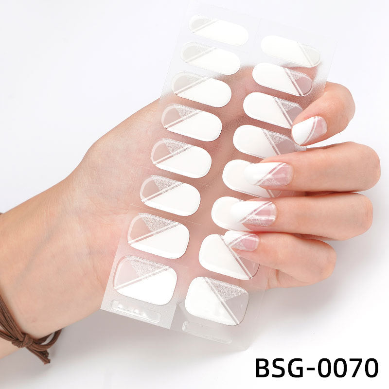 đ Ny produkt đ halvhĂ€rdad gel nagel klistermĂ€rke