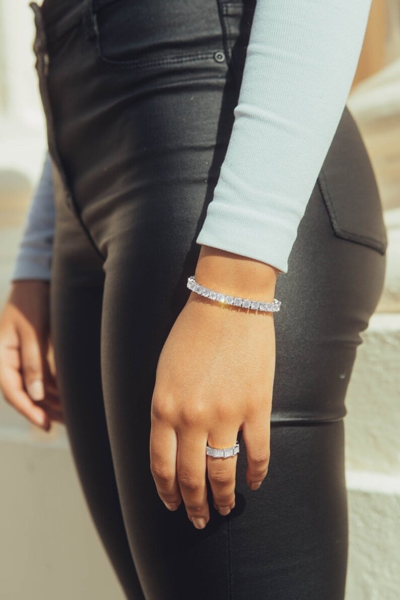(đ„HET FĂRSĂLJNING NU 49% RABATT) - Glittrande armband - Köp mer spara merïŒ
