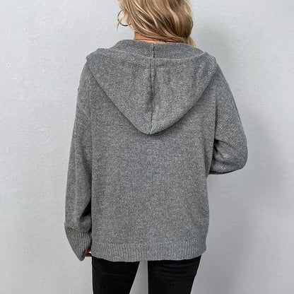 🧥 50% RABATT NU! 🍂 Huvtröja med dragsko i stickat material för damer – Mjuk Stickad & Klassiska Knappar – Perfekt för Höst & Vinter – Avslappnad Elegans 🌿