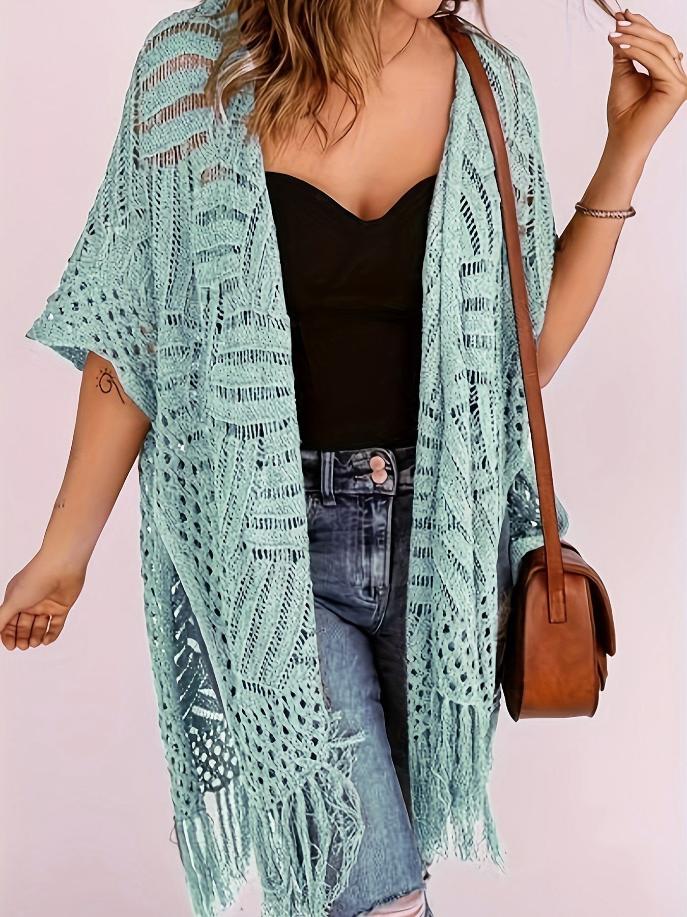 🌊 50% RABATT NU!✨ Dam Öppen Stickad Cover-Up med Tofsar – Bohemisk & Luftig – Strand Essential 🌴
