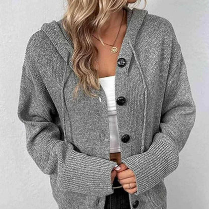 🧥 50% RABATT NU! 🍂 Huvtröja med dragsko i stickat material för damer – Mjuk Stickad & Klassiska Knappar – Perfekt för Höst & Vinter – Avslappnad Elegans 🌿