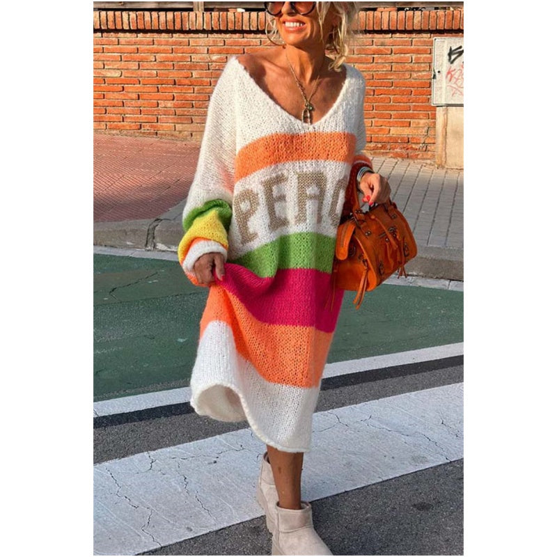 Nu kan du njuta av 50% rabatt🔥Color Block V-Neck Letter Print Sweater Dress