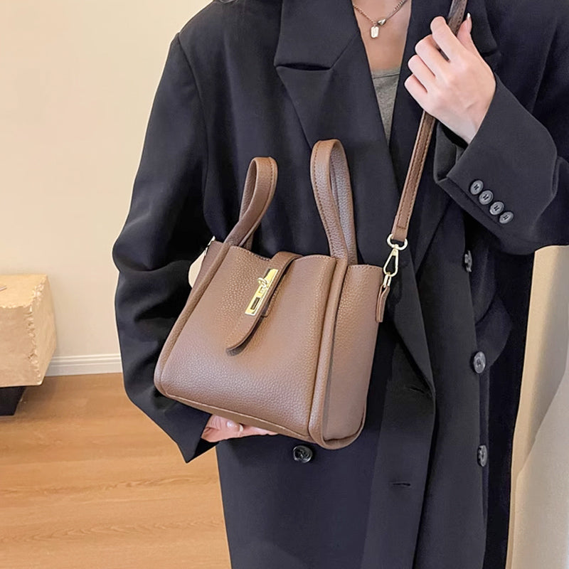 🔥50% rabatt 💼  Mode möter funktion - Bucket Bag med plats för allt!