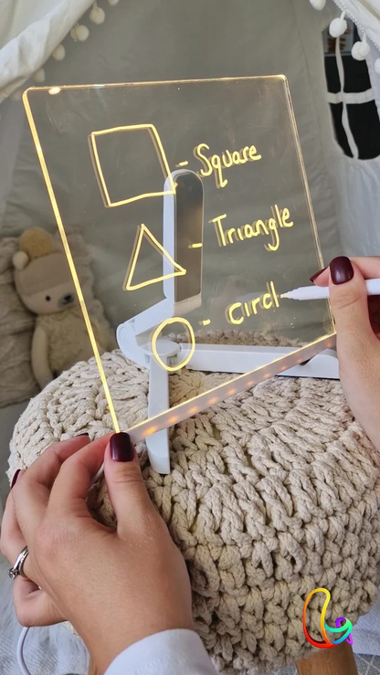 🎨Kreativ Omskrivbar Akryl LED Anslagstavla