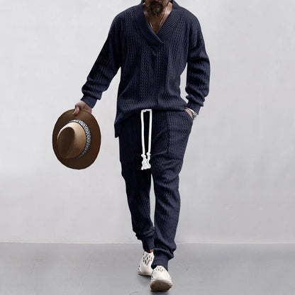 💥 Anländer idag med fri frakt💥  2-delat herrset bestående av en baggy sweatshirt med V-ringning och joggingbyxor
