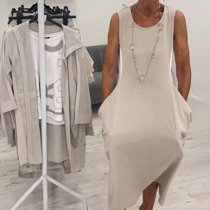👗Enkel Klänning med Fickor och Ärmlös