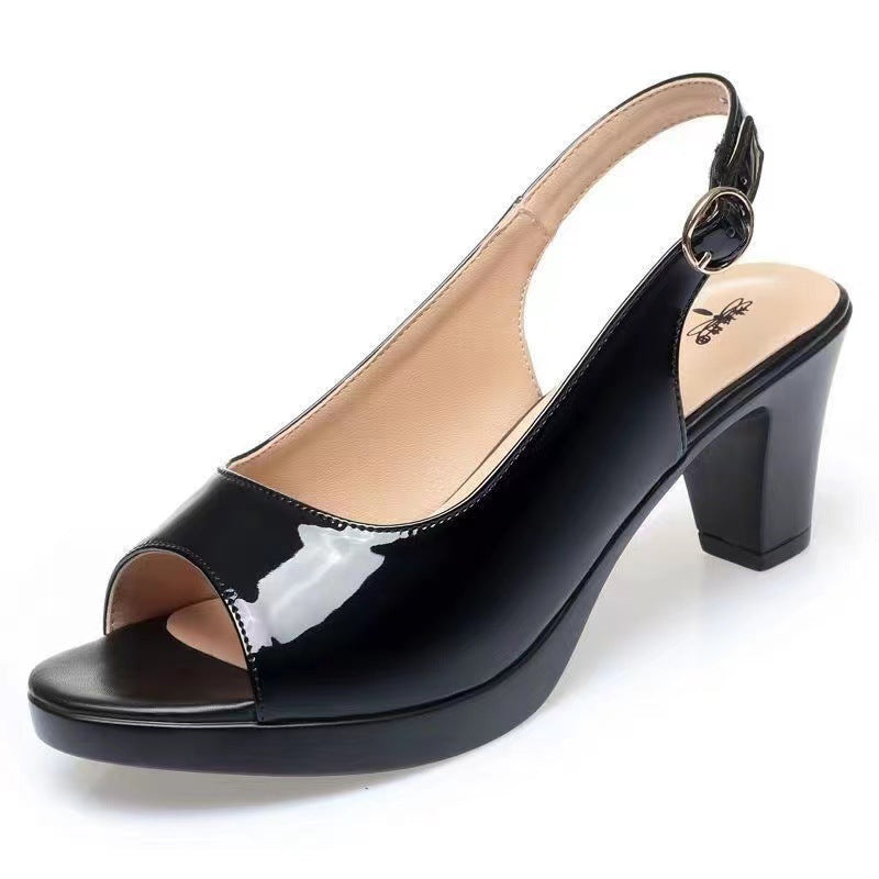 Peep-toe-sandaler med hög klack och spänne