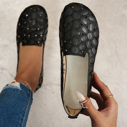 Platta andningsaktiva slip-on-loafers för kvinnor