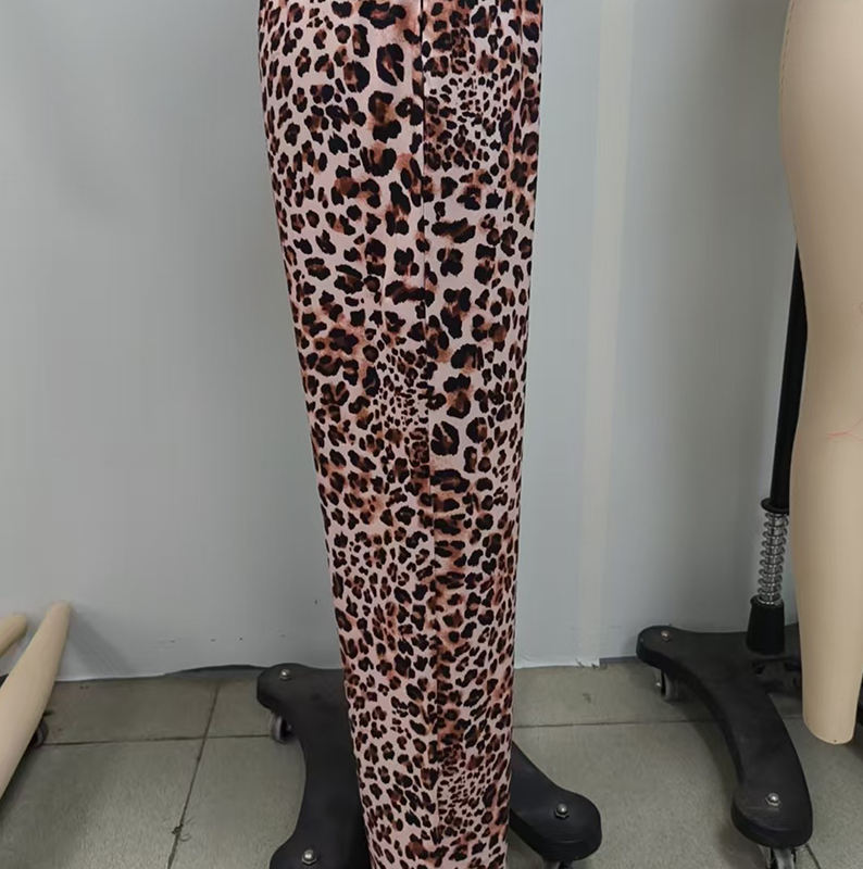 Dammode Leopardmönstrade Raka Vida Byxor