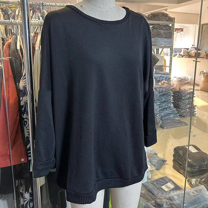 Klassisk enfärgad stickad topp för kvinnor