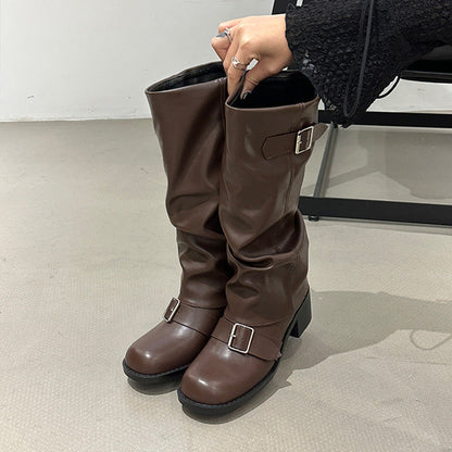 Långa stövlar för kvinnor i casual stil