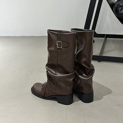 Långa stövlar för kvinnor i casual stil