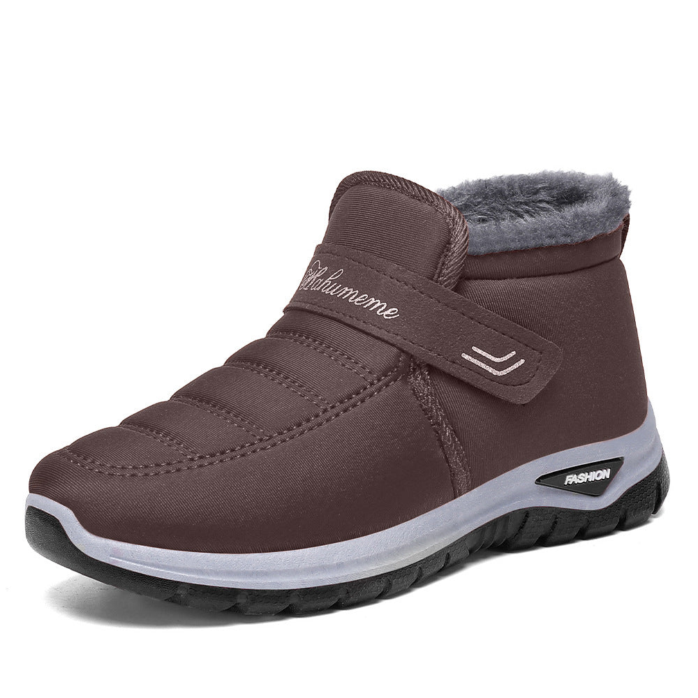 Halkfria vintervarma slip-on-sneakers