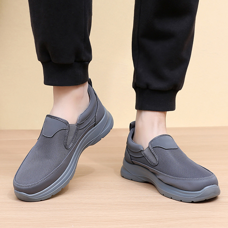 👟50% RABATT NU! ✨ Ortopediska Andningsbara Slip-On-Sneakers för Män - Stödjer Sulgång med Minnesskuminsatser för Bekväm Heltidsanvändning 🏃‍♂️💨