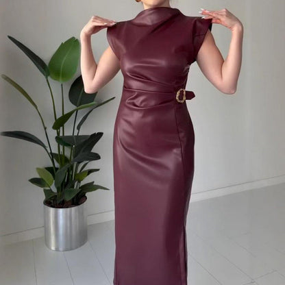 ⏳50 % RABATT NU! 👗💕Damklänning i rufsat konstläder, midilång🔥