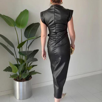 ⏳50 % RABATT NU! 👗💕Damklänning i rufsat konstläder, midilång🔥