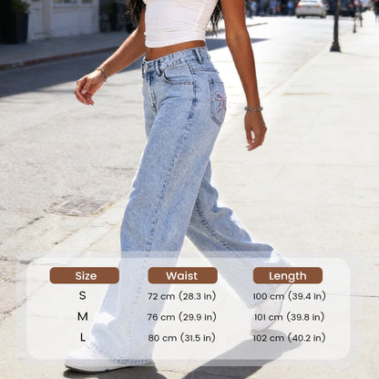 Bågbroderade jeans med hög midja och raka ben