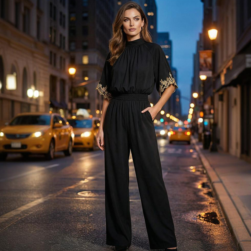 Elegant jumpsuit med hög hals och halvlånga ärmar för damer