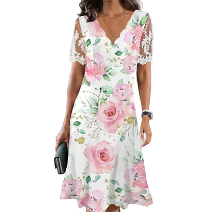 👗🌸 Blommig A-linjeklänning med spetsärmar och V-hals