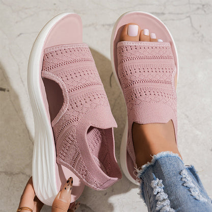 👡🌬️ Andningsbara stickade plattformssandaler med hälrem