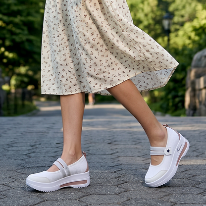 👟🌬️ Andningsbara slip-on plattformsskor