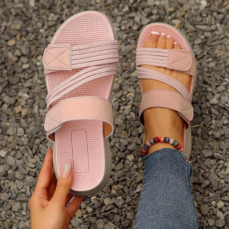 Platta sandaler med flera remmar för damer