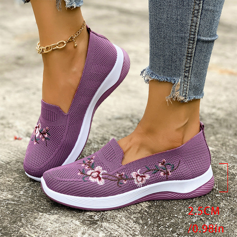 👟🌸 Blommiga mesh slip-on skor