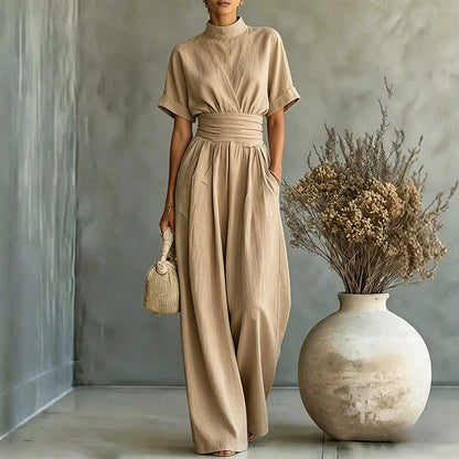 Jumpsuit för damer med korta ärmar, hög hals och vida ben