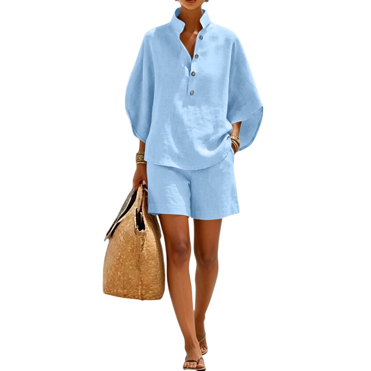 Minimalistiskt set med topp och shorts för damer
